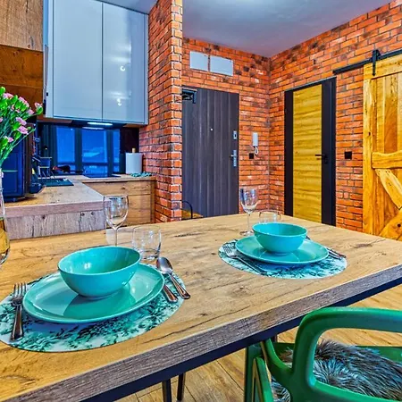 Bialy Wilk - 5d Apartment